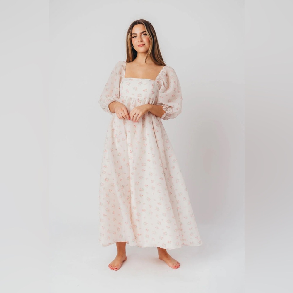 Worth Collective Maternity shoot dress